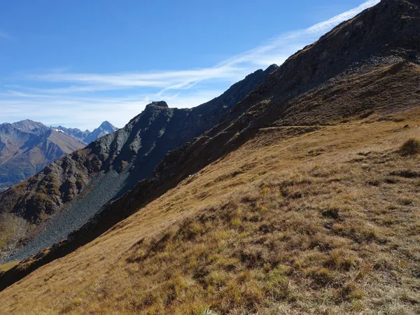 vom Hohes Tor Aufstieg zur Blauspitze hinten Mitte links