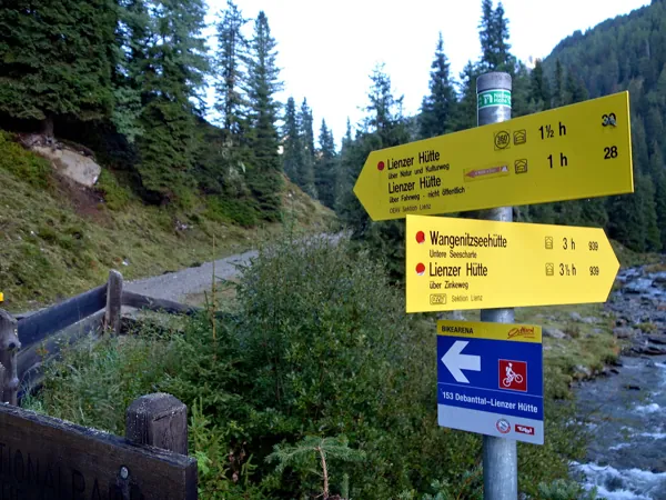 Richtung Lienzer Hütte