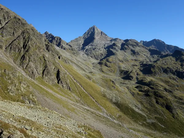 von Lienzer Hütte Aufstieg zum Debantgrat Blick zum Glödis