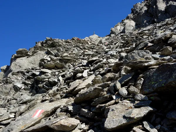 von Lienzer Hütte Aufstieg zum Debantgrat über den Südwestgrat
