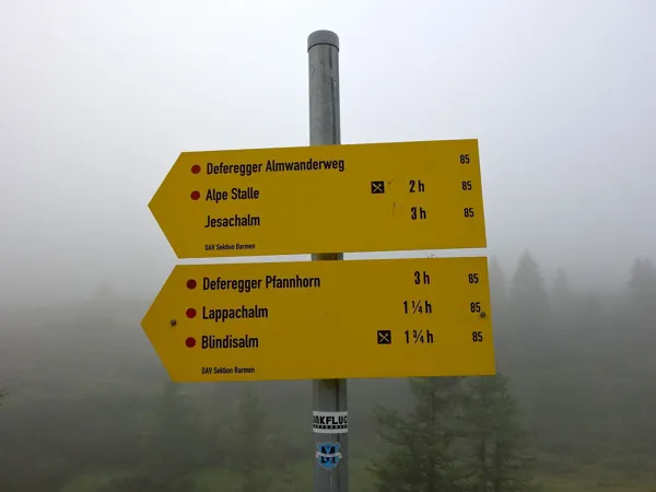 Start am Parkplatz 600 Meter vor Staller Alm