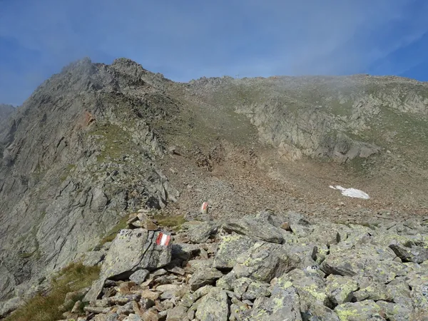 vom Hirschbichl Aufstieg zum Deferegger Pfannhorn hinten Bildmitte