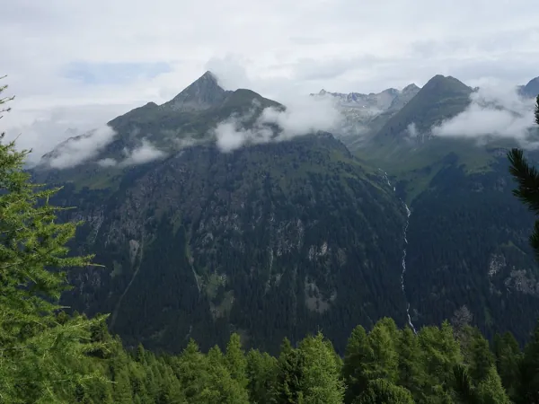 Abstieg Richtung Ausgangsort Blick Richtung Norden