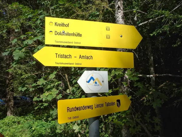 Start am Parkplatz Tristacher See