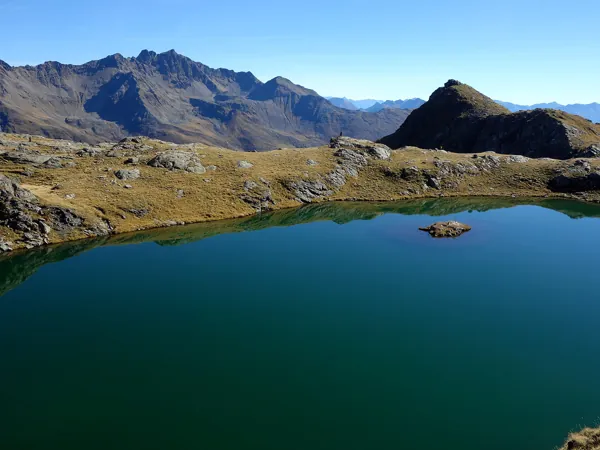 vom Goiselemandl Aufstieg zum östlichen Sattelkopf bei den Neualplseen
