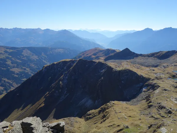 Gipfel östlicher Sattelkopf Blick Richtung SO