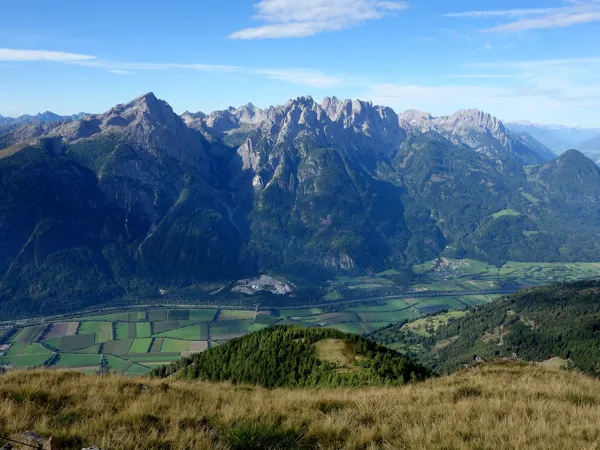 Gipfel Loneskopf Blick Richtung SW hinten die Lienzer Dolomiten
