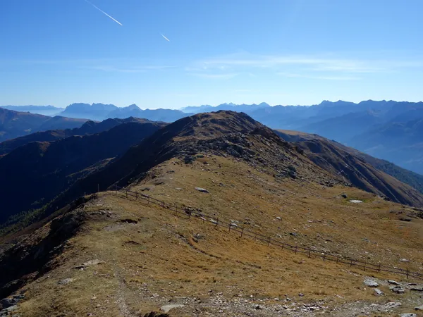 Gipfel Marchkinkele Blick Richtung SO