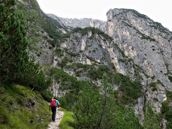 Aufstieg zum Gipfel Monte Piano ueber Pionierweg
