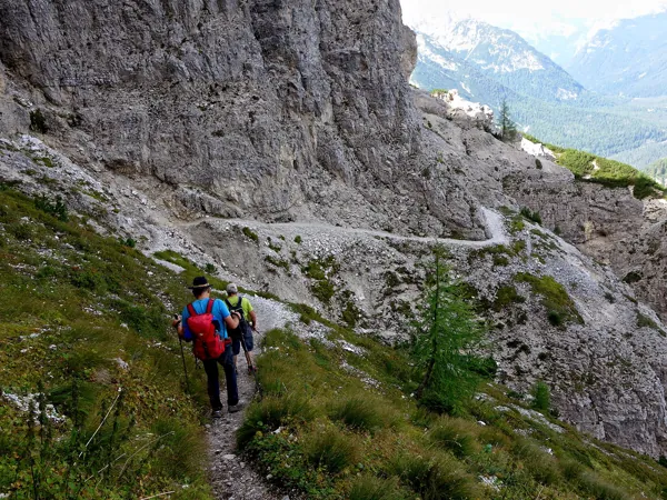 Aufstieg zum Gipfel Monte Piano ueber Pionierweg