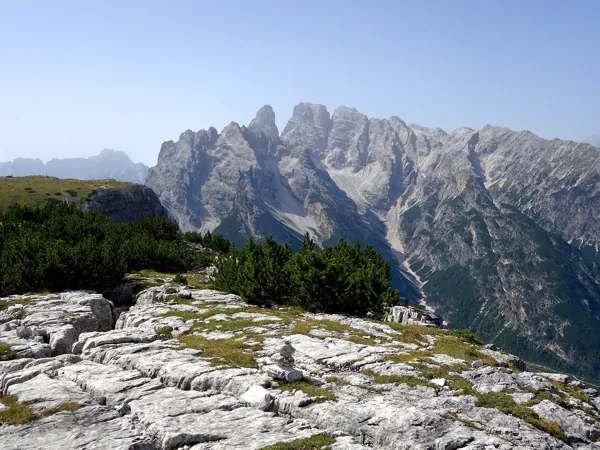 Gipfel Monte Piano Blick Richtung SW hinten das Cristallo Massiv