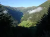 von Schettlet Richtung Kamelisenalm Blick Richtung Kalkstein in der Bildmitte