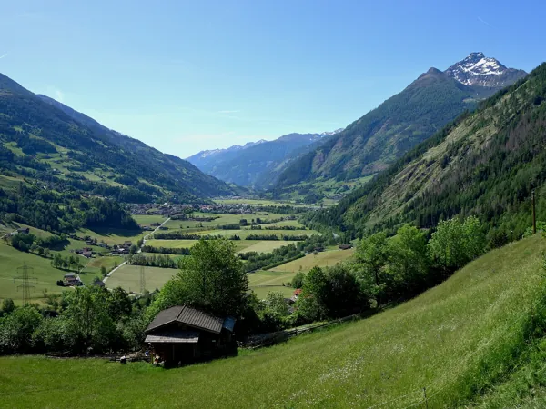 bei Prossegg links unten Matrei rechts der Zunig