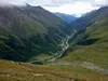 vom Kalser Taürnhaus Aufstieg zum Spinevitrol Blick zurück in das Dorfertal