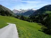 Etappe 4-Bei Arnig hinten Bildmitte der Gipfel Großglockner