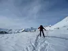 Abfahrt über Kleinfleißkees kurzer Gegenanstieg hinten Mitte Großglockner