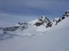 über den Gipfelhang hinten die Schleinitz